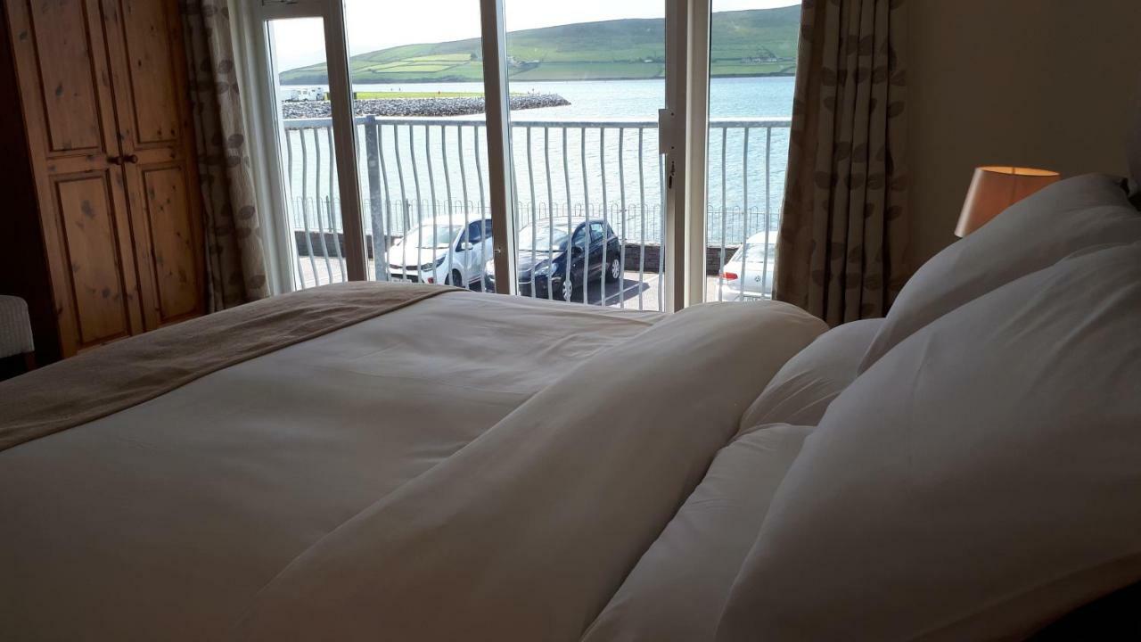 Dingle Harbour Nights Hotell Exteriör bild